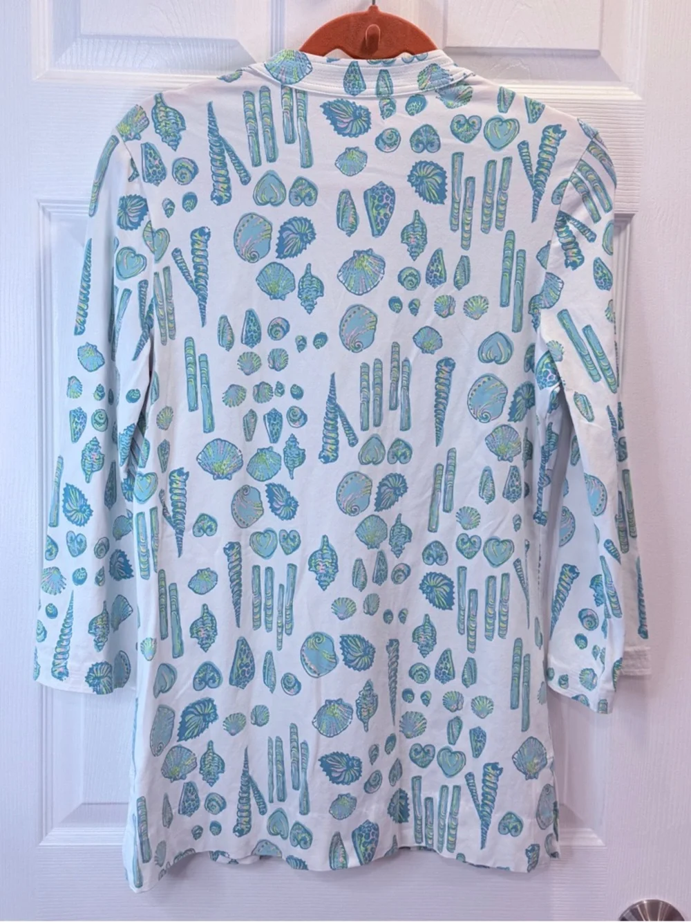 Lilly Pulitzer Shell Print V-Neck Women's Knit Tunic Top -NWOT - Picture 2 of 7